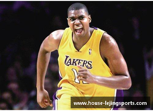 乐竞体育保罗从大学明星到NBA传奇：探索他的职业篮球生涯 - 副本